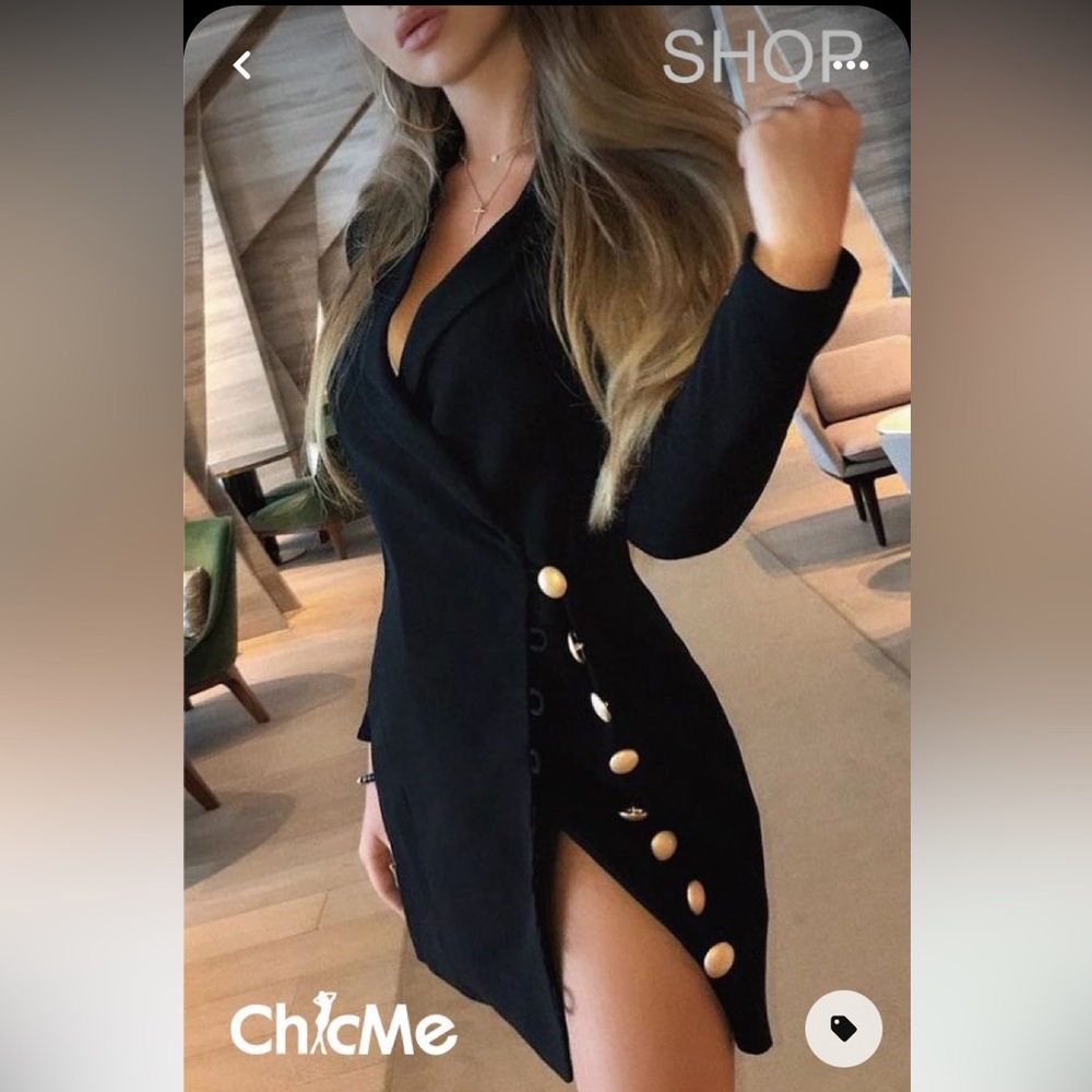 Blazer Dress w/ gold buttons✨🖤